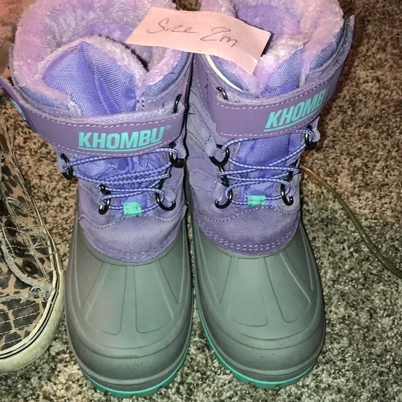 Khombu Shoes Khombu Winter Boots Size Medium Girls Unless